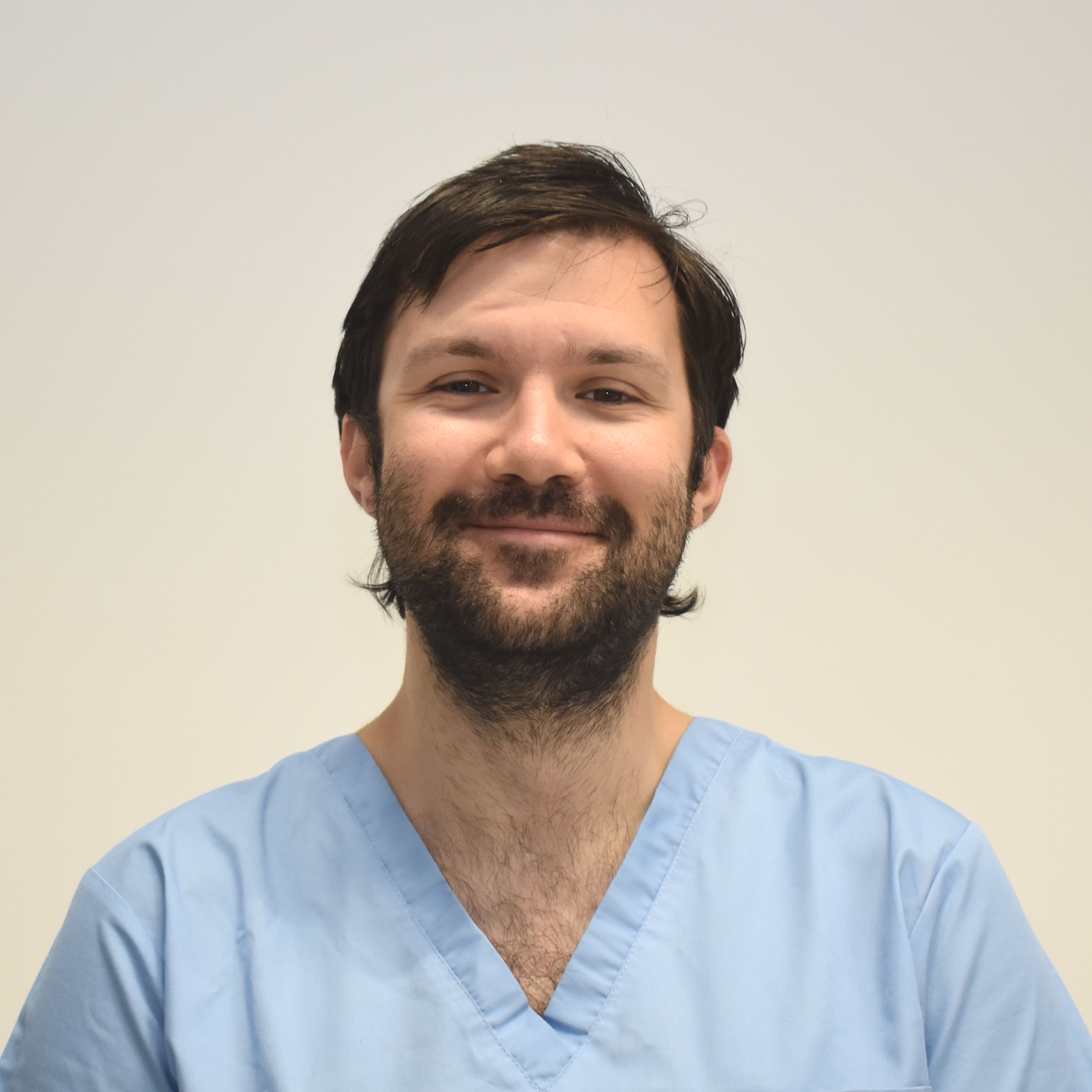 dr. Bence András